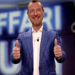 Amadeus Sanremo 2024: età, moglie, figli, meme, stipendio