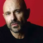 Raiz, chi è Don Salvatore Ricci in Mare Fuori 4: età, moglie, figli, canzoni