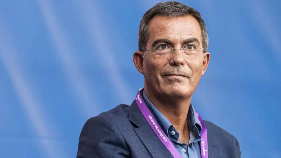 età, orientamento politico, Di Martedì, stipendio, figli, malattia