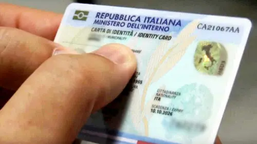 Allerta carta d'identità: ecco cosa accade se scade, attenzione