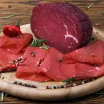 La bresaola può essere considerata un insaccato? Ecco la verità sconvolgente