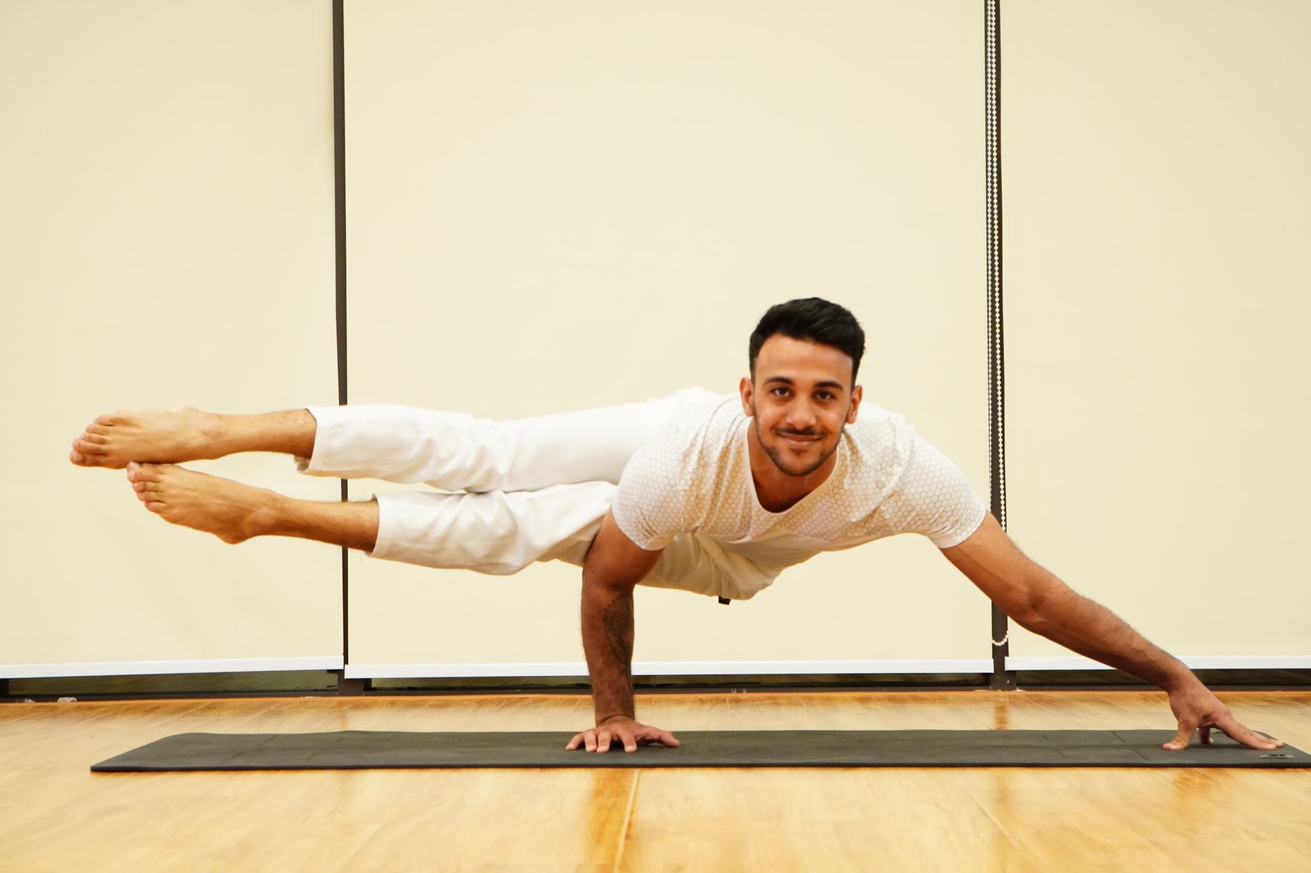 Yoga per principianti: iniziare senza farsi male
