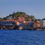 Talamone: spiagge e borgo dell'Argentario