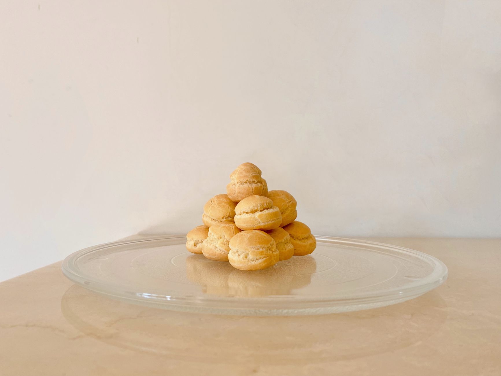 Ricetta Bignè: Tecnica e Proporzioni per la Pasta Choux