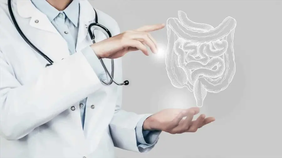 Tumore al colon: ecco il sintomo che tutti sottovalutano