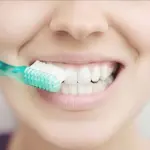 Denti: ecco quali sono gli errori più frequenti quando li laviamo