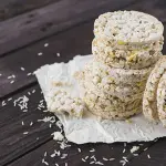 Gallette di riso: ecco perché non bisogna mangiarne troppe