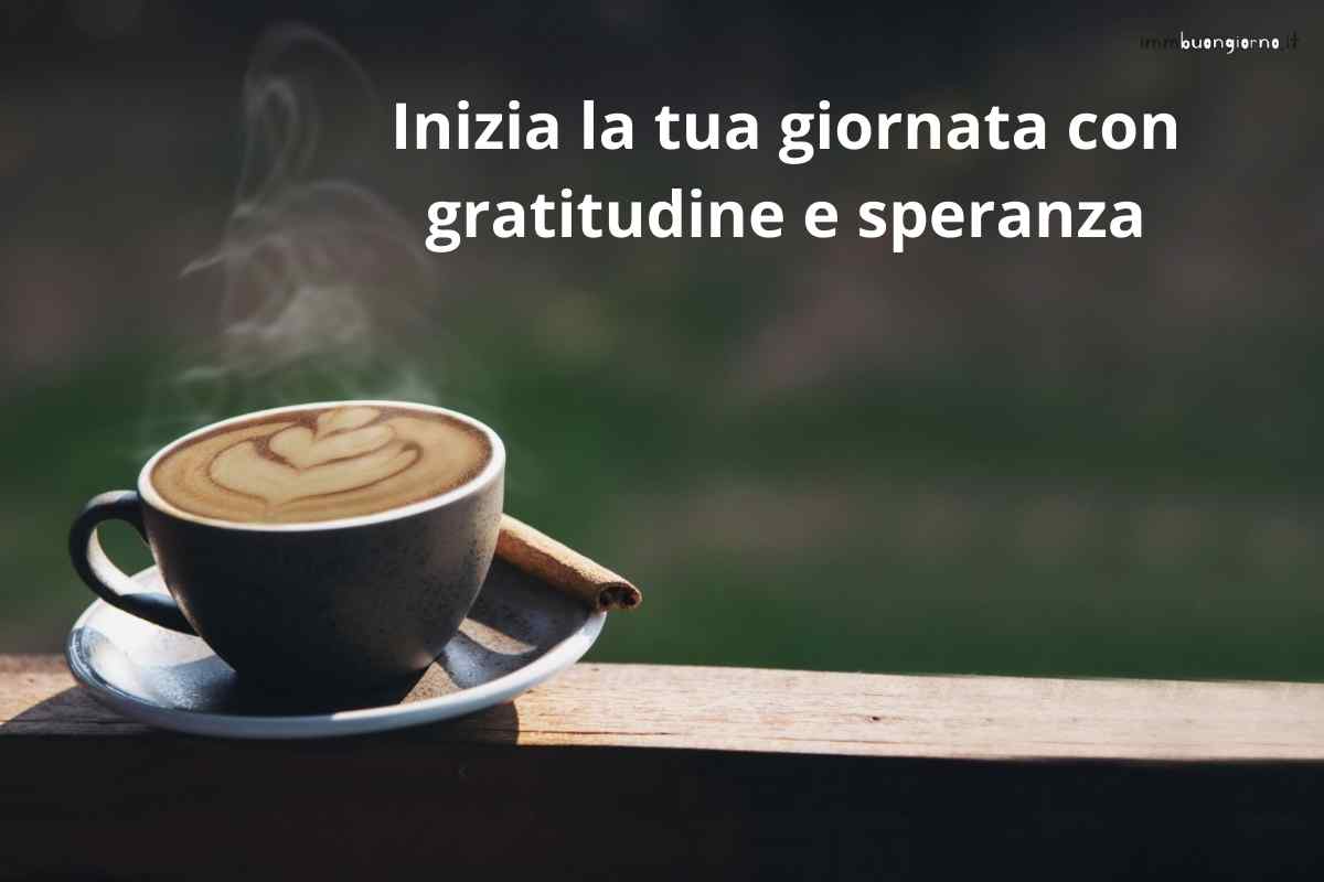 frasi e gif per WhatsApp, Facebook e Instagram