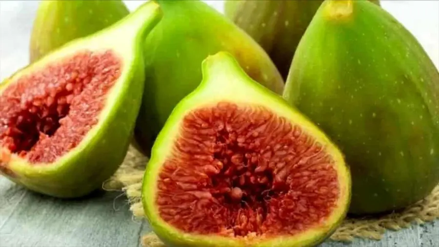 Si può mangiare la buccia dei fichi? Ecco la verità