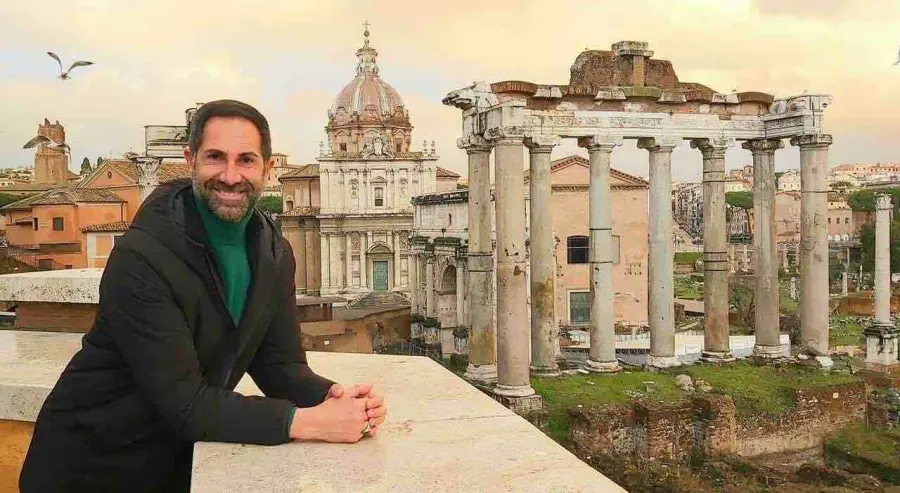 età, vita privata, carriera, La Vita in Diretta