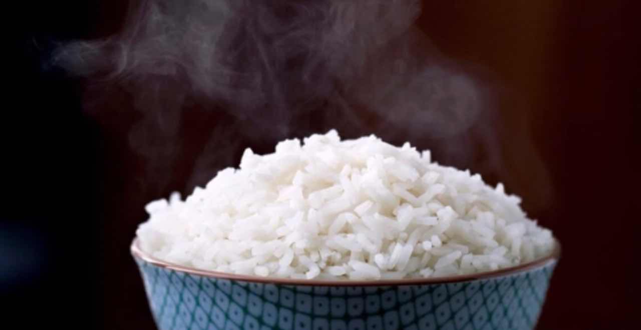 Cosa succede se si mangia riso tutti i giorni? Ecco la risposta dei medici