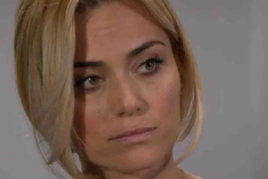 Anticipazioni Un Posto al Sole 19 Febbraio 2024: Flavio e Diana a confronto