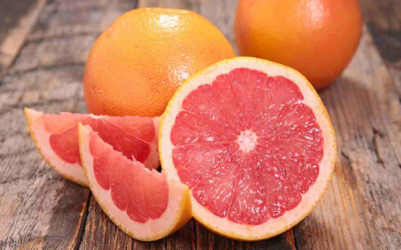 Does grapefruit for breakfast make you lose weight?  Science answer